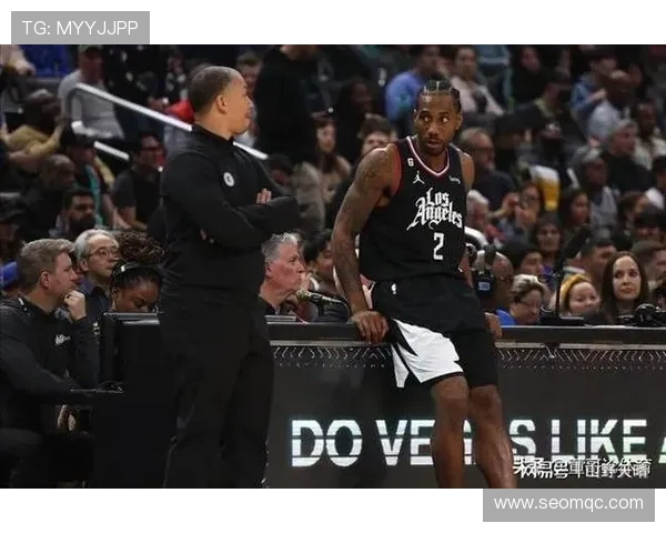 泰伦卢盛赞防守小卡扛责定军心