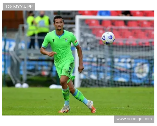 费利佩34岁生日替补双响 全队为其庆祝