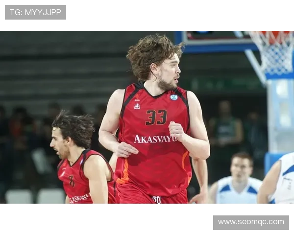 赫罗纳青训点亮加索尔笑容 赫罗纳青训点亮加索尔笑容